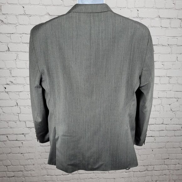 Zara Man Grey Herringbone 2 Button Vented Notch Blazer Sport Coat Size 46 - Picture 2 of 16